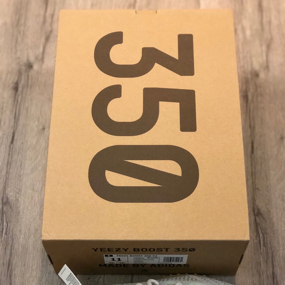 🛑SOLD🛑 Yeezy Boost 350 V2 Citrin Non Reflective - Picture 11 of 11